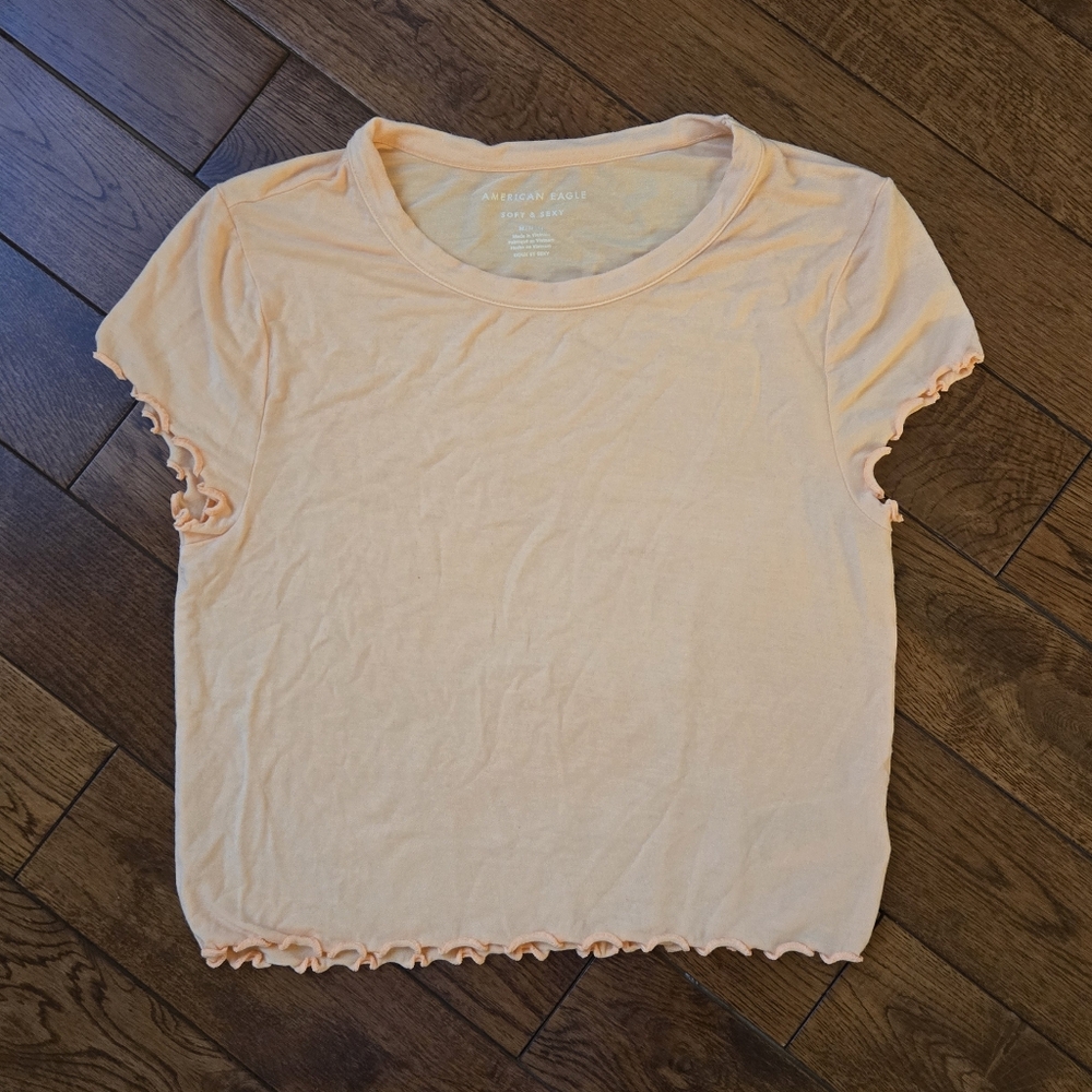 💫 5/$15: American Eagle (AE) Soft & Sexy Cropped Neon Peach Tee, Women's Size M